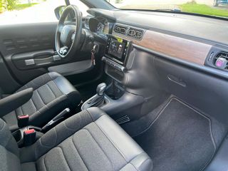 Voertuigafbeelding 19