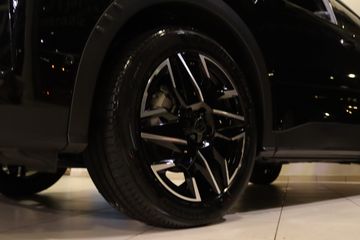 Voertuigafbeelding 8