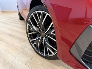 Voertuigafbeelding 8