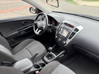 Voertuigafbeelding 18