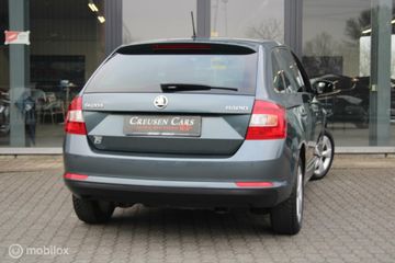 Voertuigafbeelding 9