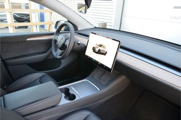 Voertuigafbeelding 10