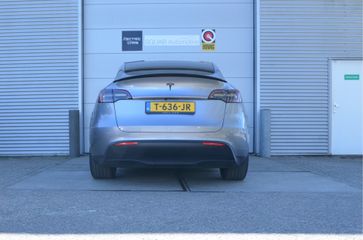 Voertuigafbeelding 8