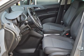 Voertuigafbeelding 14