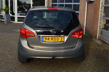 Voertuigafbeelding 9