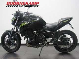 Voertuigafbeelding 3