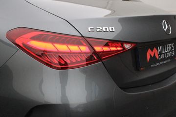 Voertuigafbeelding 9