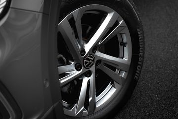 Voertuigafbeelding 3