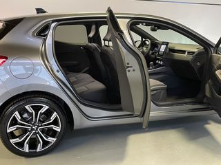 Voertuigafbeelding 8