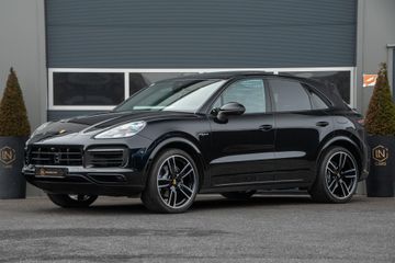 Porsche Cayenne -  - Polisa Lease