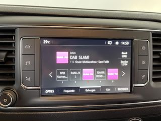 Voertuigafbeelding 8