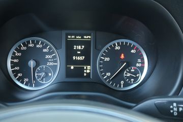 Voertuigafbeelding 27