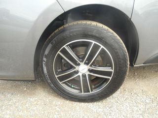 Voertuigafbeelding 2