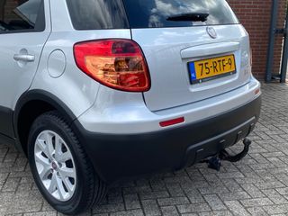 Voertuigafbeelding 4