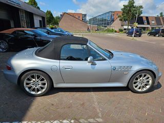 Voertuigafbeelding 3