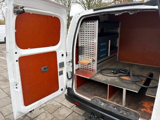 Voertuigafbeelding 28