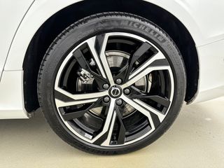 Voertuigafbeelding 24