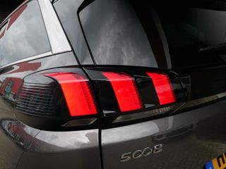 Voertuigafbeelding 9