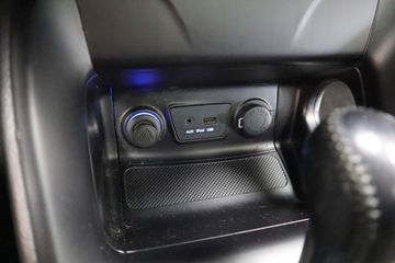 Voertuigafbeelding 7