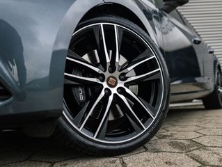 Voertuigafbeelding 32