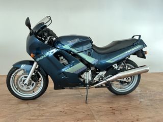 Voertuigafbeelding 2