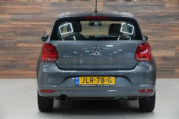 Voertuigafbeelding 8