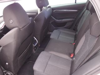 Voertuigafbeelding 39