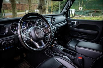 Voertuigafbeelding 4