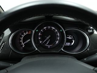 Voertuigafbeelding 26