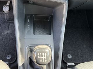 Voertuigafbeelding 28