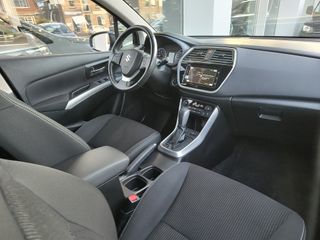 Voertuigafbeelding 8