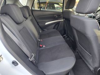 Voertuigafbeelding 9