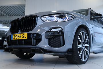 Voertuigafbeelding 4