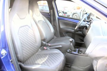 Voertuigafbeelding 23