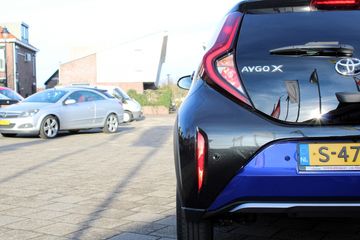 Voertuigafbeelding 7