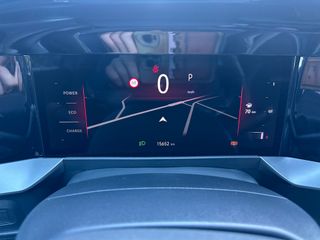 Voertuigafbeelding 12