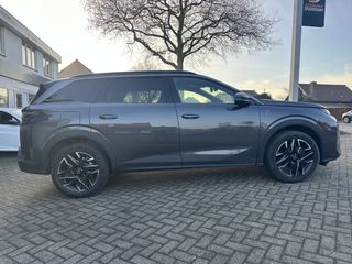 Voertuigafbeelding 4