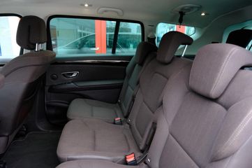 Voertuigafbeelding 30