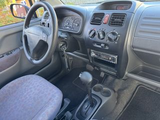 Voertuigafbeelding 12