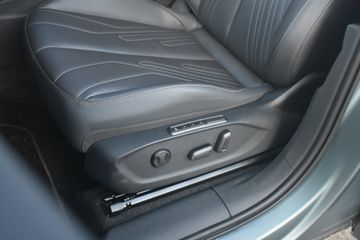 Voertuigafbeelding 11