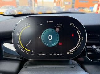 Voertuigafbeelding 17