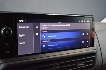 Voertuigafbeelding 16