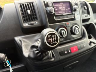 Voertuigafbeelding 19