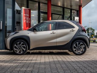 Voertuigafbeelding 6