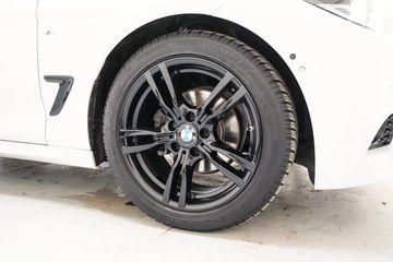 Voertuigafbeelding 28