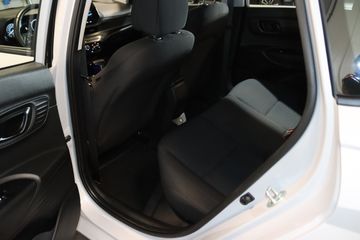 Voertuigafbeelding 24