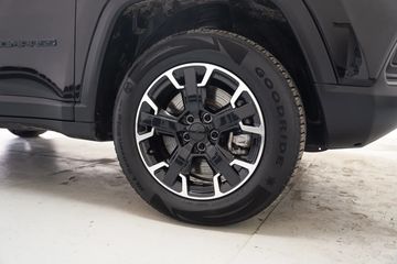 Voertuigafbeelding 30