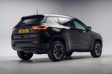 Voertuigafbeelding 36