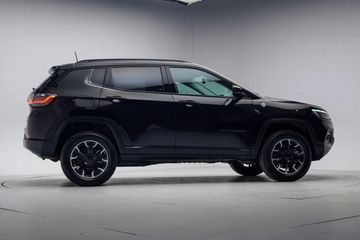 Voertuigafbeelding 37