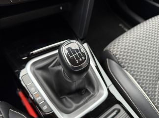 Voertuigafbeelding 24